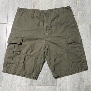 Old Navy Cotton Cargo Shorts Green Size 36